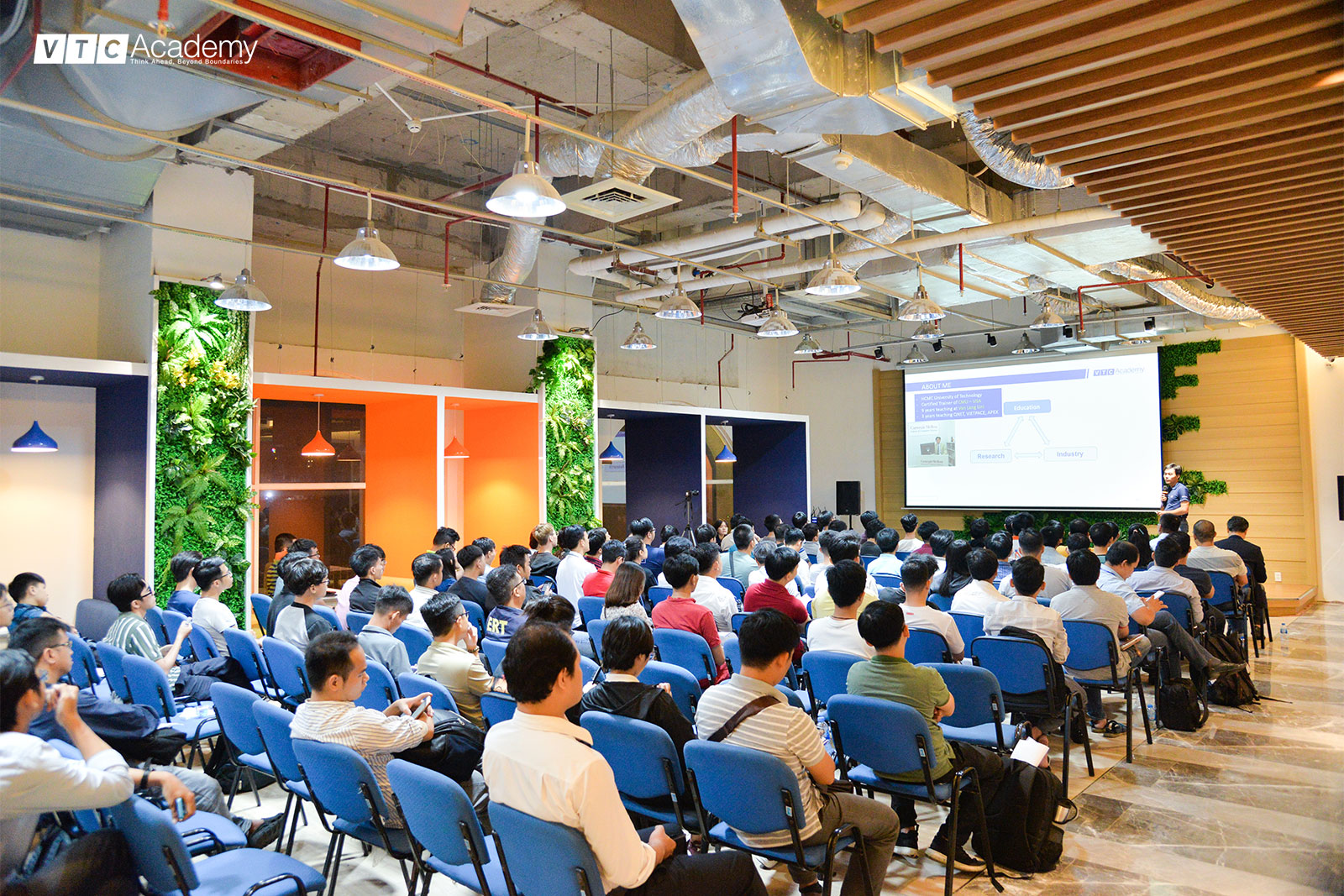 VTC Academy tổ chức hội thảo “AI Full-stack Development” tại TP.HCM