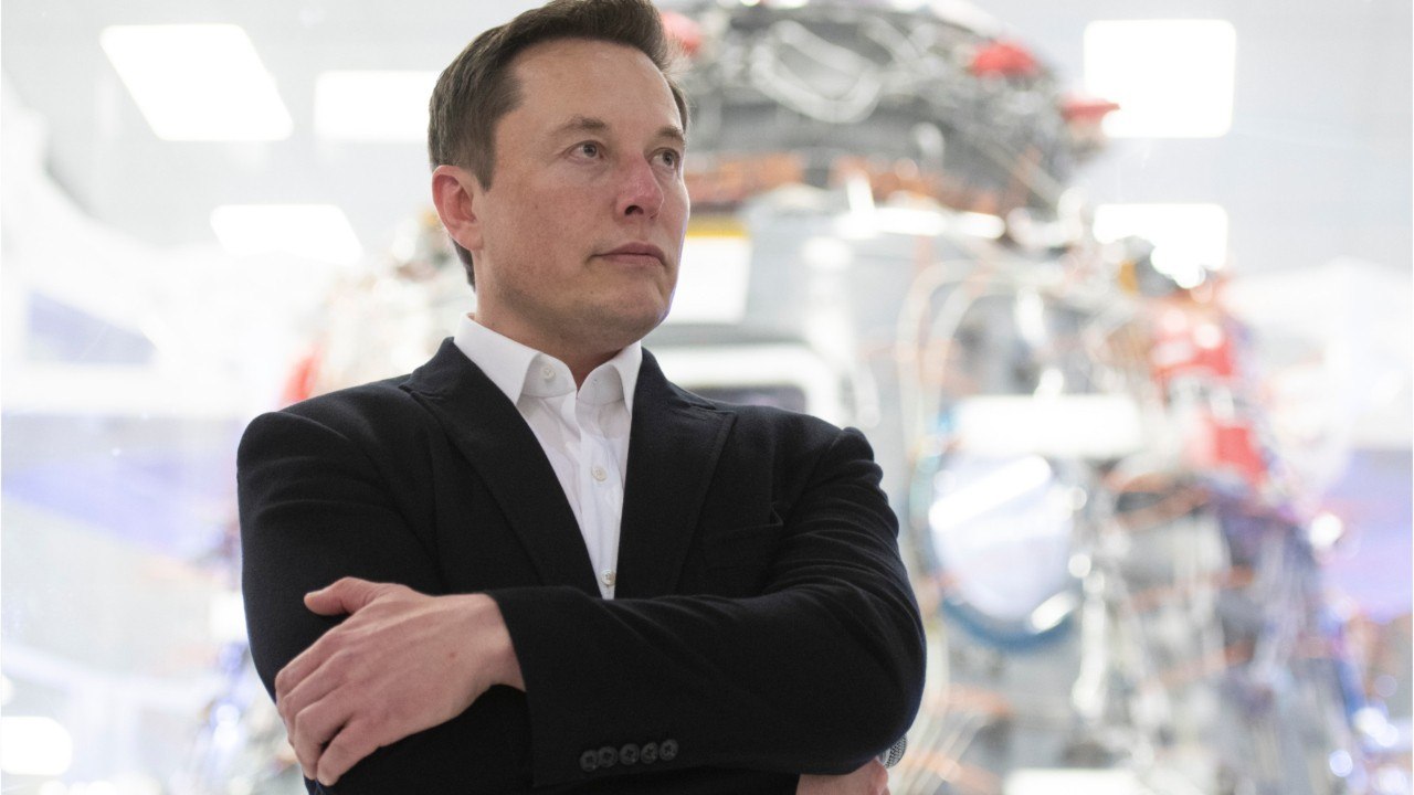 Elon Musk: Con người có thể giao tiếp phi ngôn ngữ trong 10 năm nữa Elon Musk: Con người có thể giao tiếp phi ngôn ngữ trong 10 năm nữa