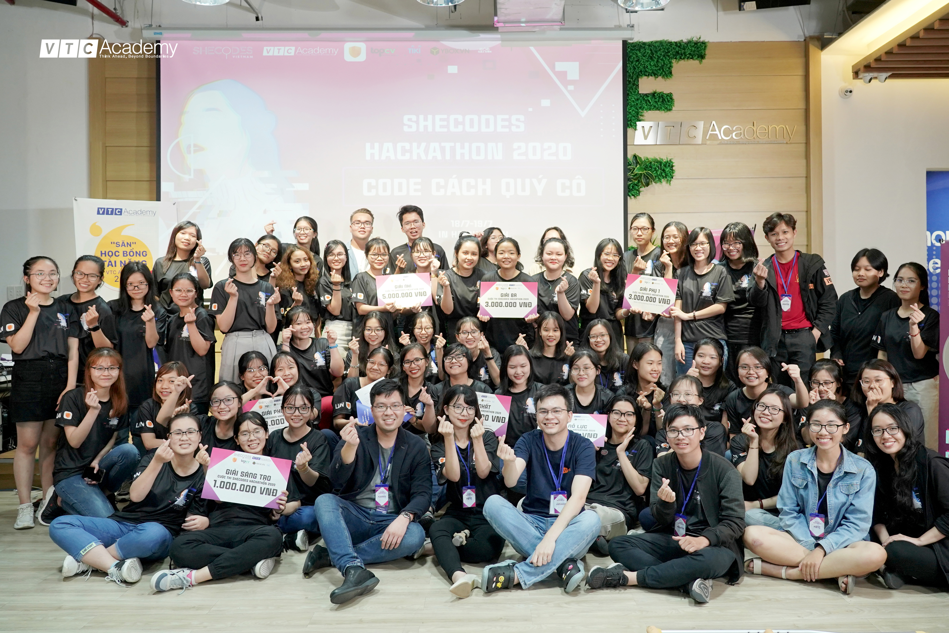 VTC Academy đồng tổ chức “SheCodes Hackathon 2020 – Code cách quý cô”: Thực thi sứ mệnh phát triển nguồn nhân lực CNTT và tôn vinh tinh thần bình đẳng giới VTC Academy đồng tổ chức “SheCodes Hackathon 2020 – Code cách quý cô”: Thực thi sứ mệnh phát triển nguồn nhân lực CNTT và tôn vinh tinh thần bình đẳng giới