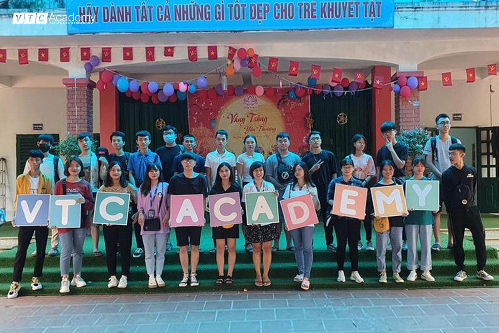 VTC Academy Hà Nội tổ chức hoạt động tình nguyện “Trung thu cho em”