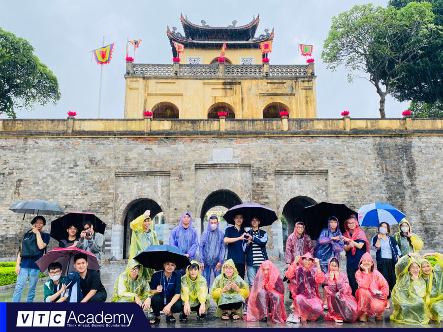 tham-quan-hoang-thanh-thang-long