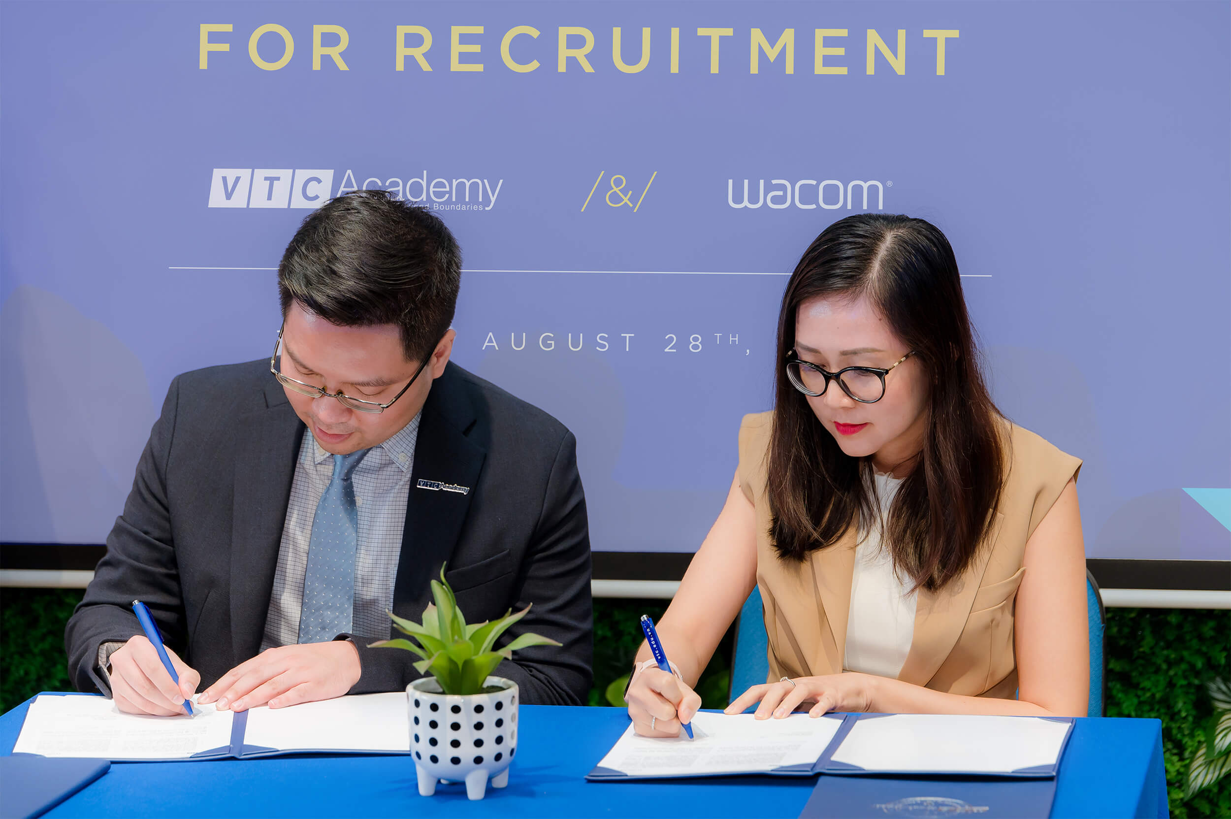 ky-ket-hop-tac-vtc-academy