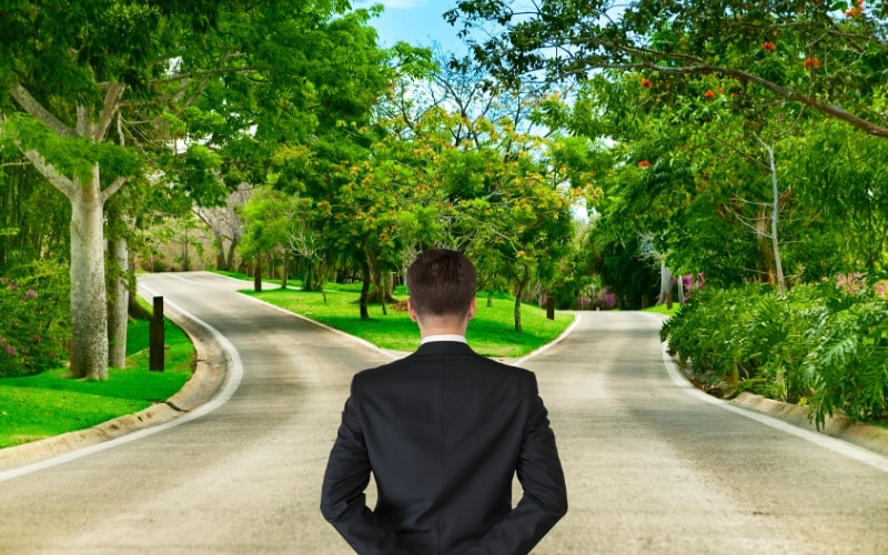 Câu chuyện những ngã rẽ khác nhau trên hành trình sự nghiệp