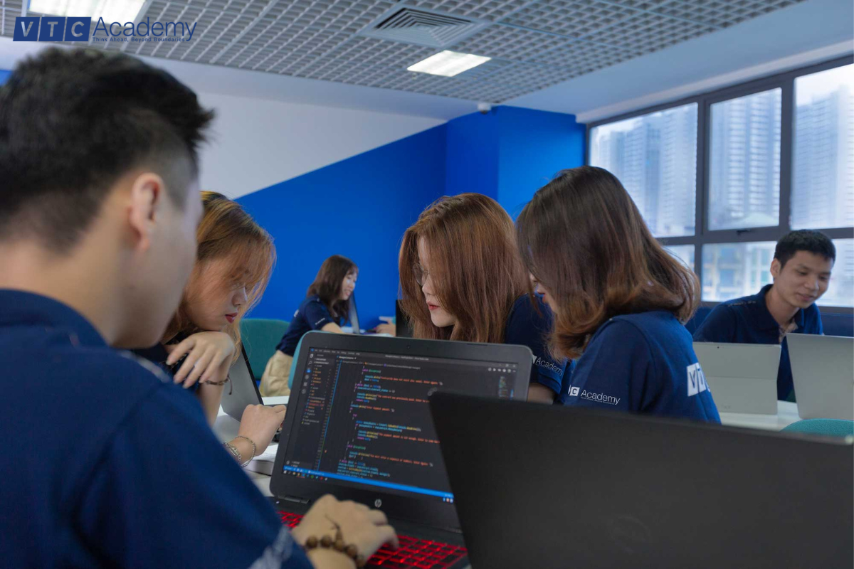 thuc-hanh-lap-trinh-game