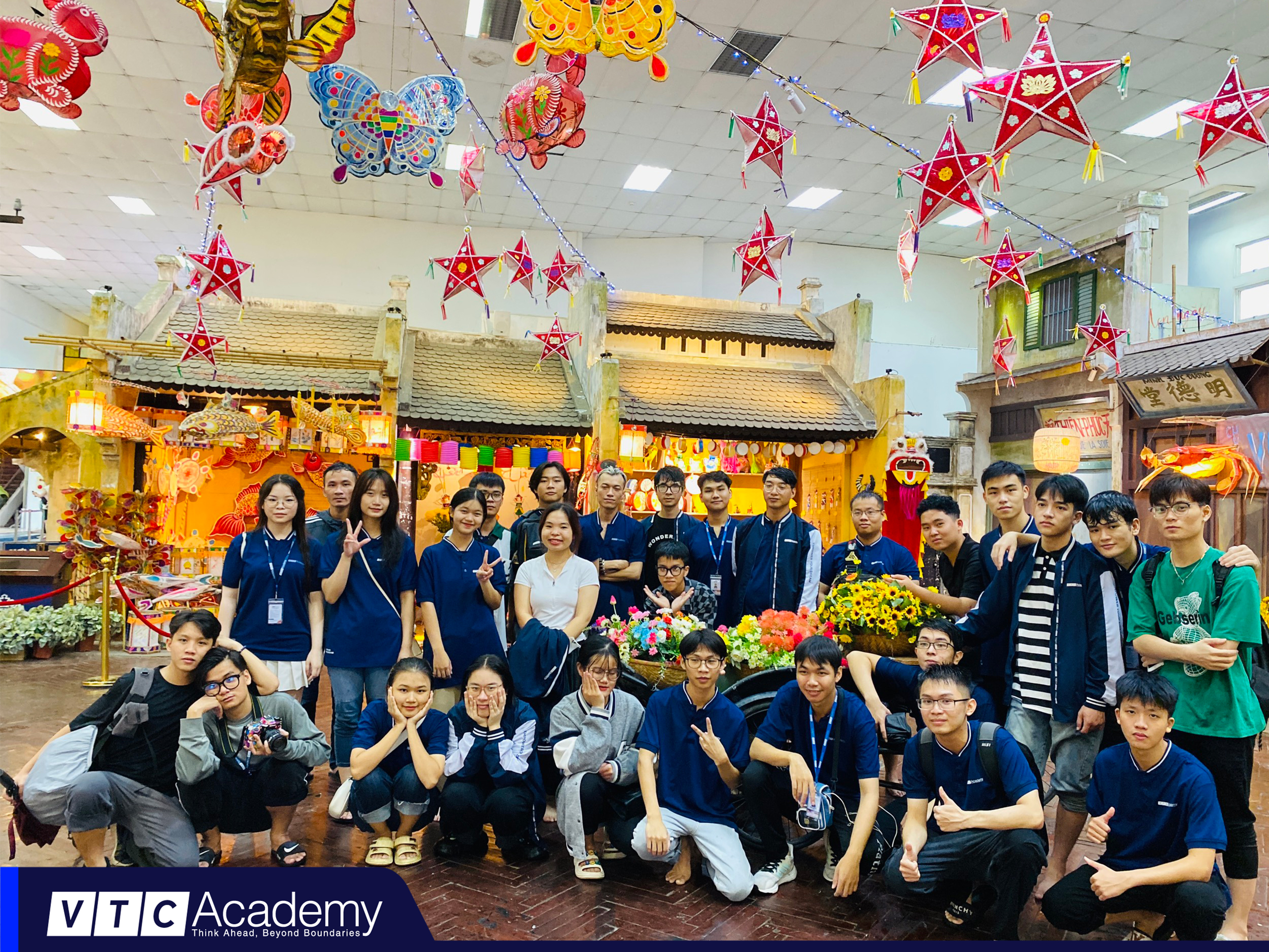 tham-quan-hoang-thanh-thang-long