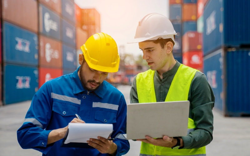 buổi trưa của nhân viên supply chain