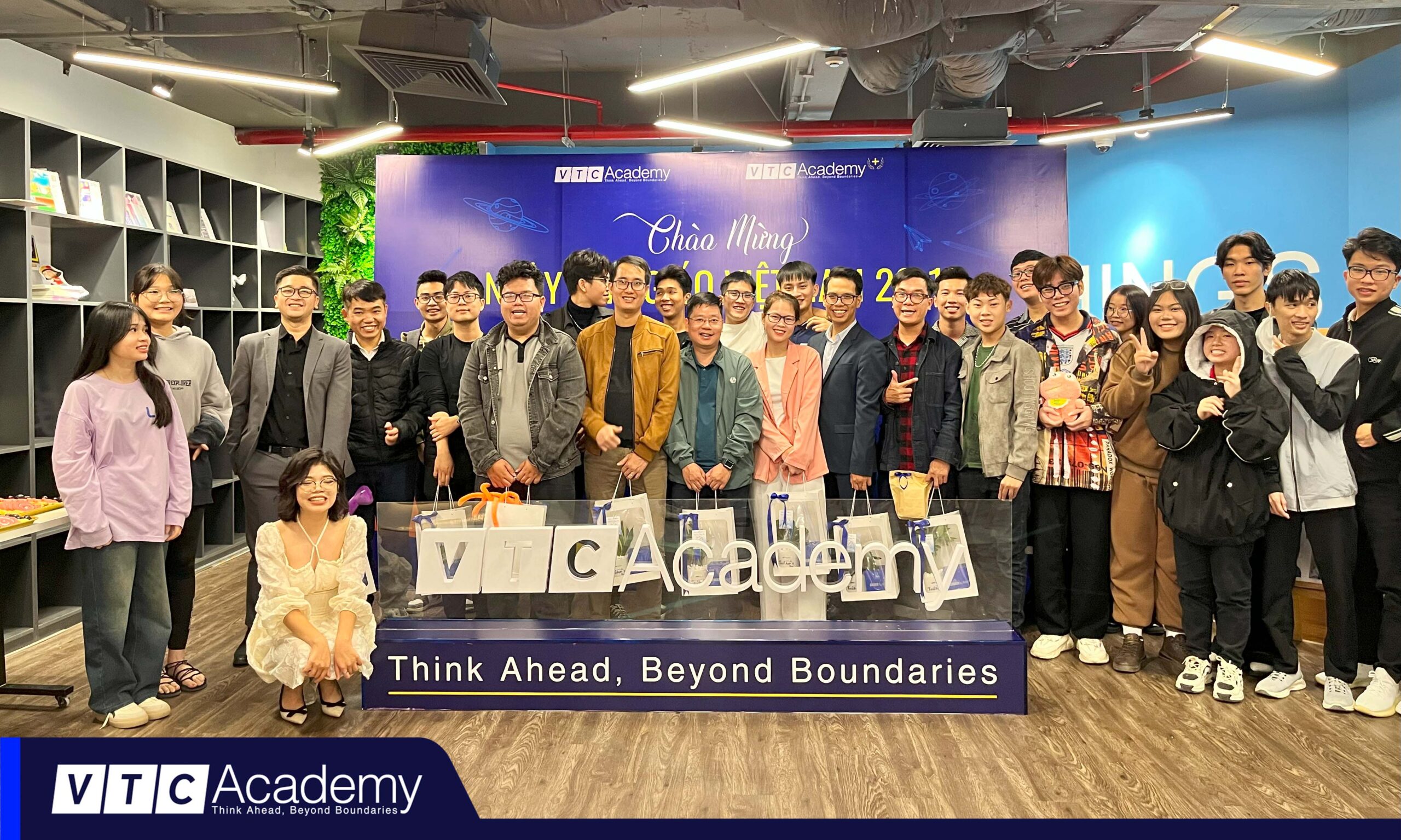 tham-quan-hoang-thanh-thang-long