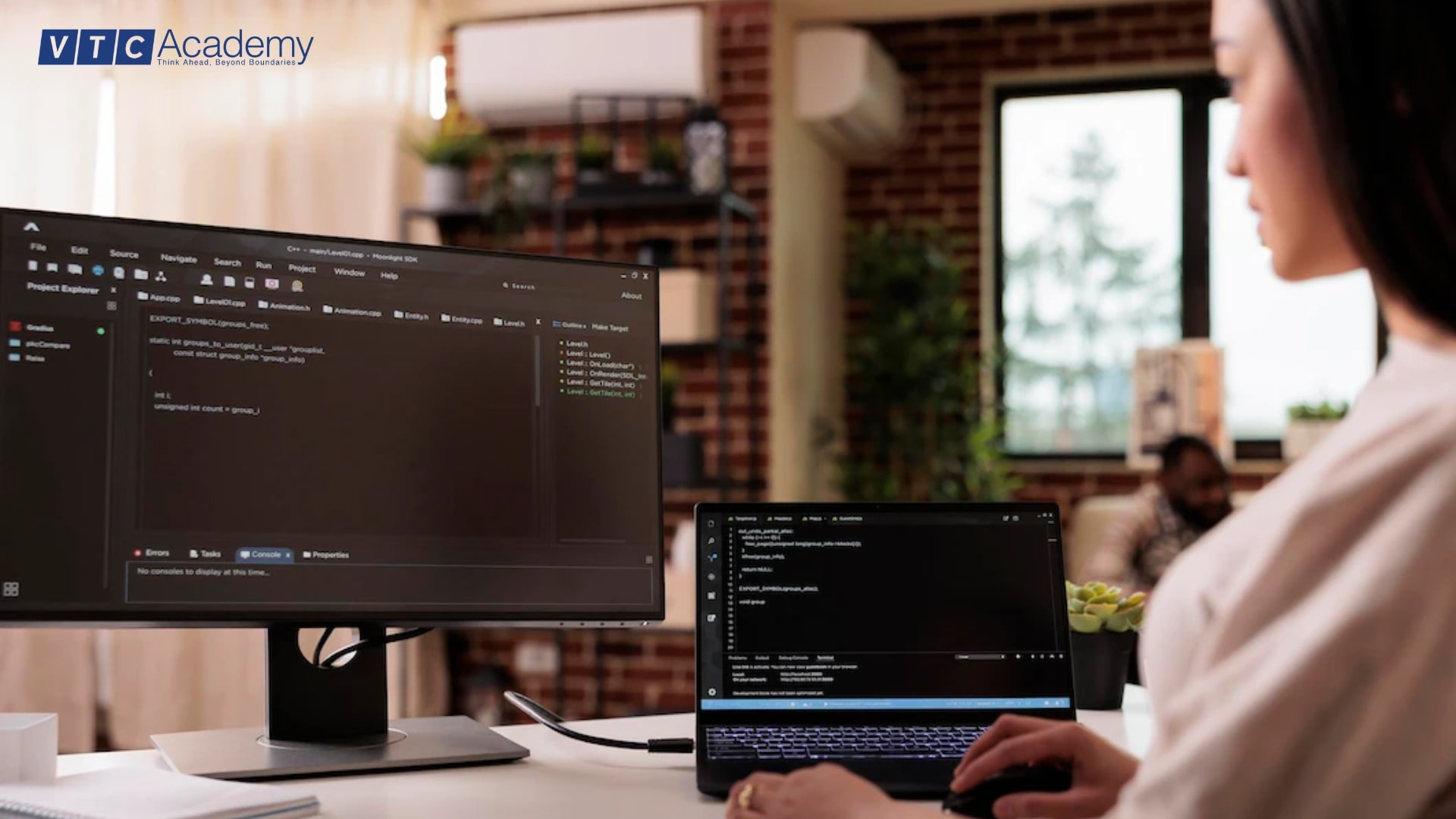 con gái có nên học ngành khoa học máy tính