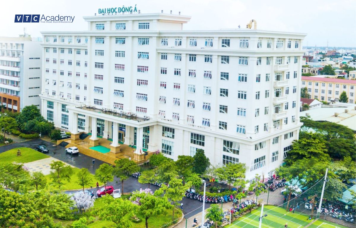 dai-hoc-dong-a