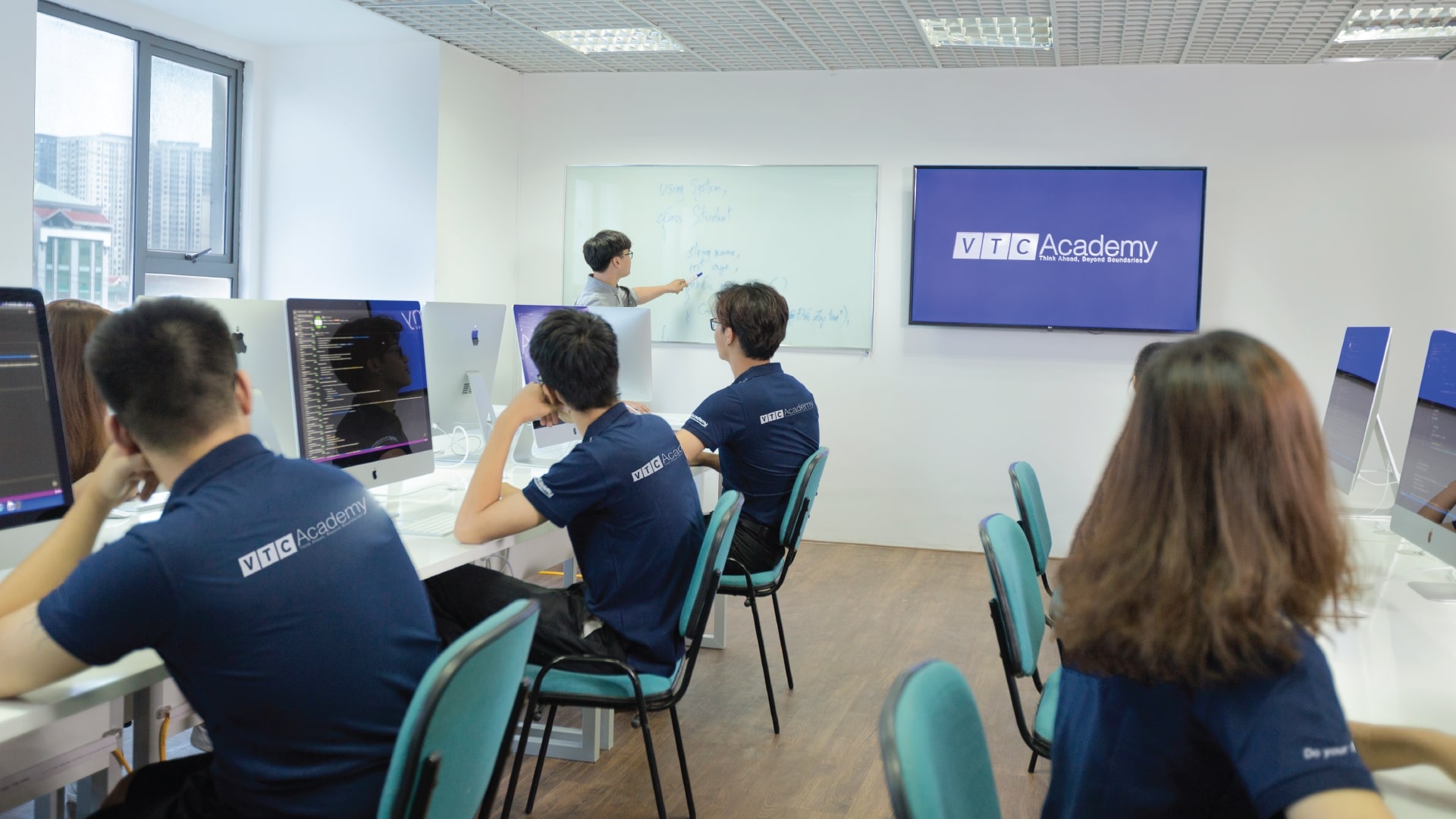 diem-noi-bat-VTC-academy