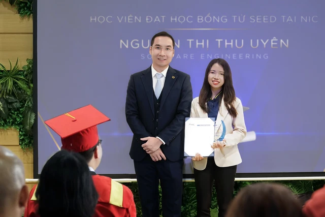 Học viên Thu Uyên xuất sắc giành được học bổng tại VTC Academy Plus và Học bổng toàn phần của Chính phủ Canada
