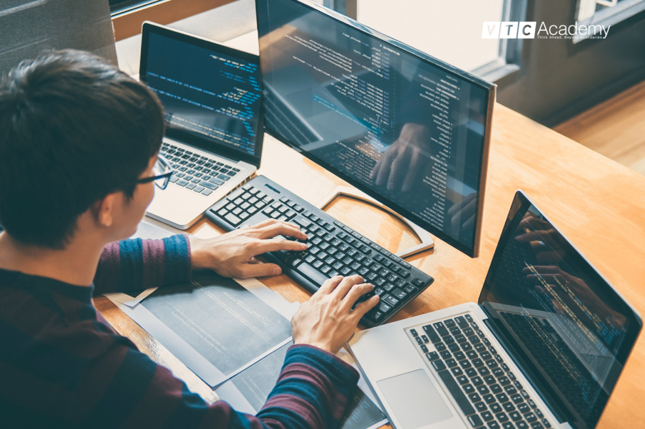 lap trinh nhung la gi