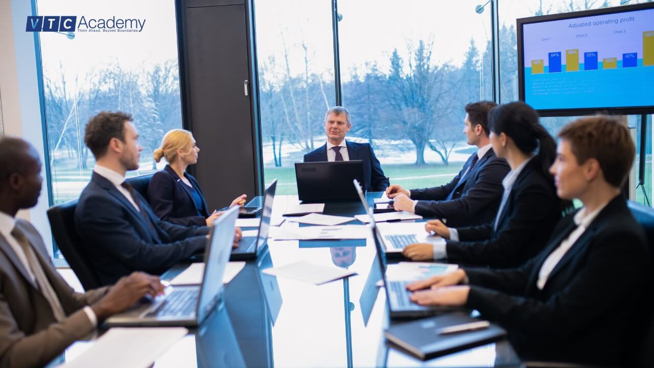 lap-trinh-vien-lam-viec-tai-tap-doan-da-quoc-gia