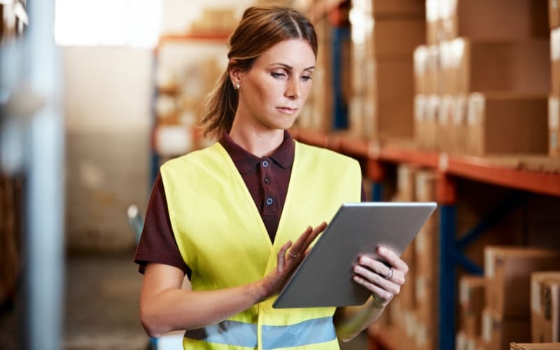 Chân dung người trong cuộc: Sự kết hợp giữa tư duy thép và một trái tim nóng