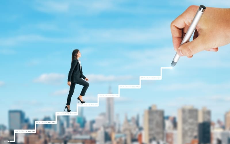 Xây dựng chiến lược "làm trái ngành" một cách thông minh